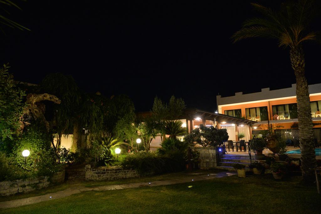 Hotel Cuor Di Puglia Alberobello Kültér fotó
